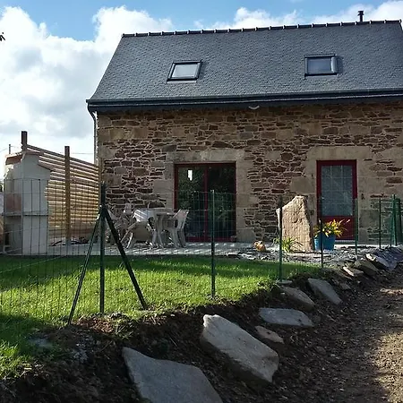 Gite La Chouette Bégard Extérieur photo